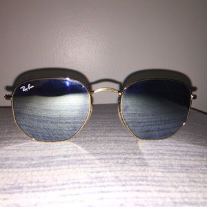 Authentic Ray Ban Sunglasses MAKE AN OFFER!!